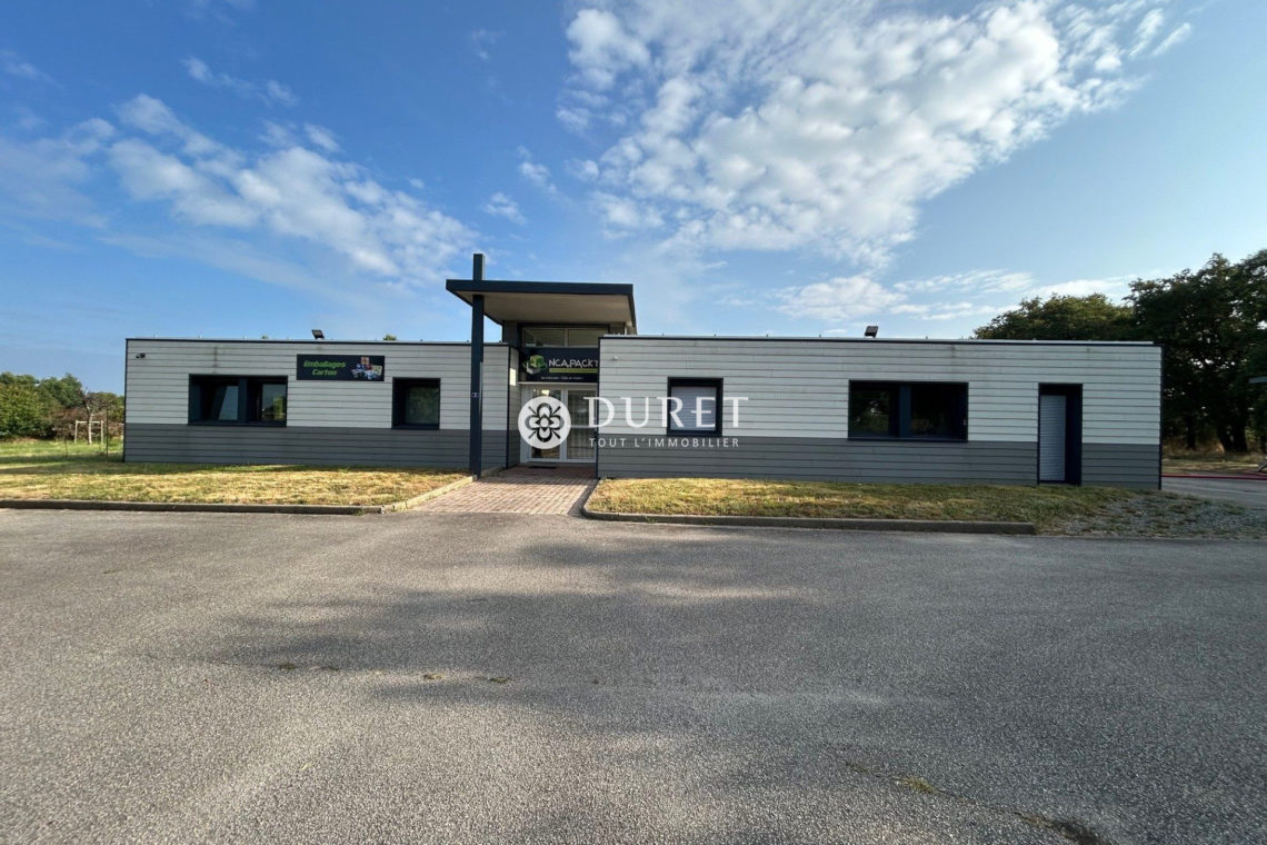 Louer Bureau Bureau, Vendrennes 228 m2 - LP2650-DURET
