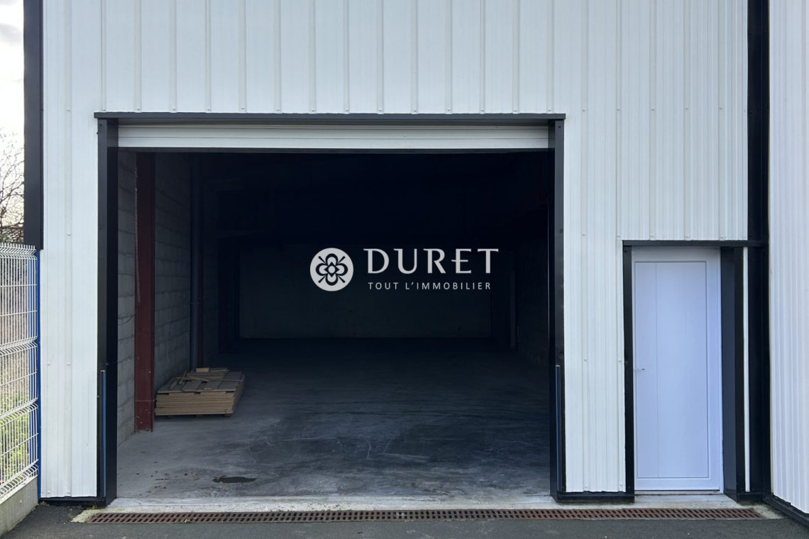 Louer Entrepôt Entrepôt, Treize-Septiers 145 m2 - LP2411-DURET