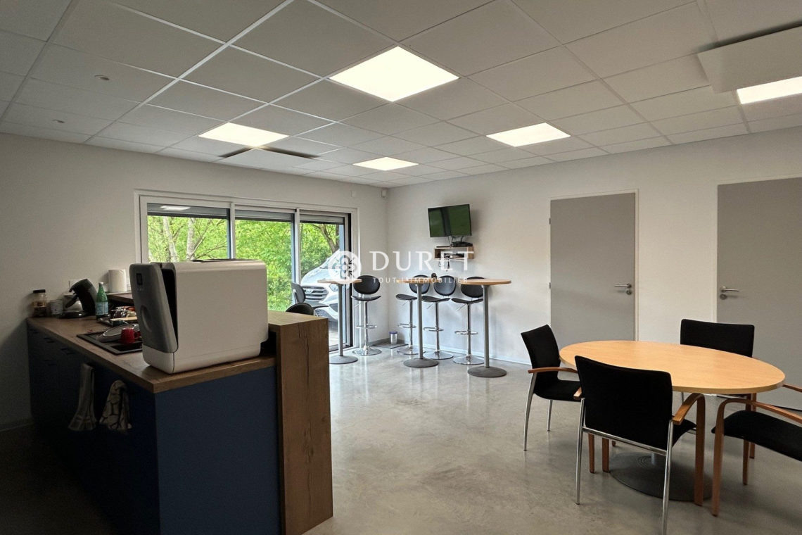 Louer Bureau Bureau, Montaigu-Vendée 31 m2 - LP2617-DURET