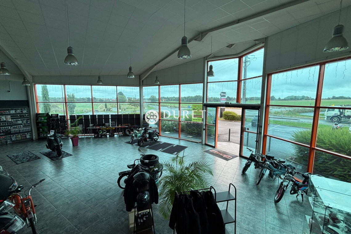 Louer Local commercial Local commercial, Clisson 500 m2 - LP2784-DURET
