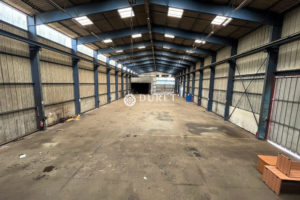 Local industriel, Beaulieu-sous-la-Roche 2147 m2