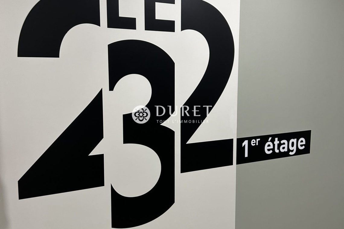 Acheter Bureau Bureau, Les Herbiers 100 m2 - VP1792-DURET