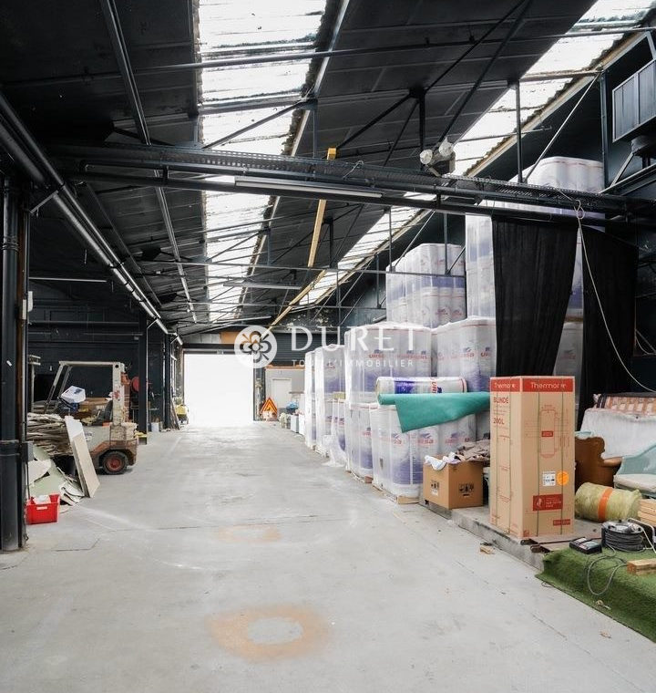 Acheter Local professionnel Local professionnel, Essarts en Bocage 4328 m2 - VP2878-DURET