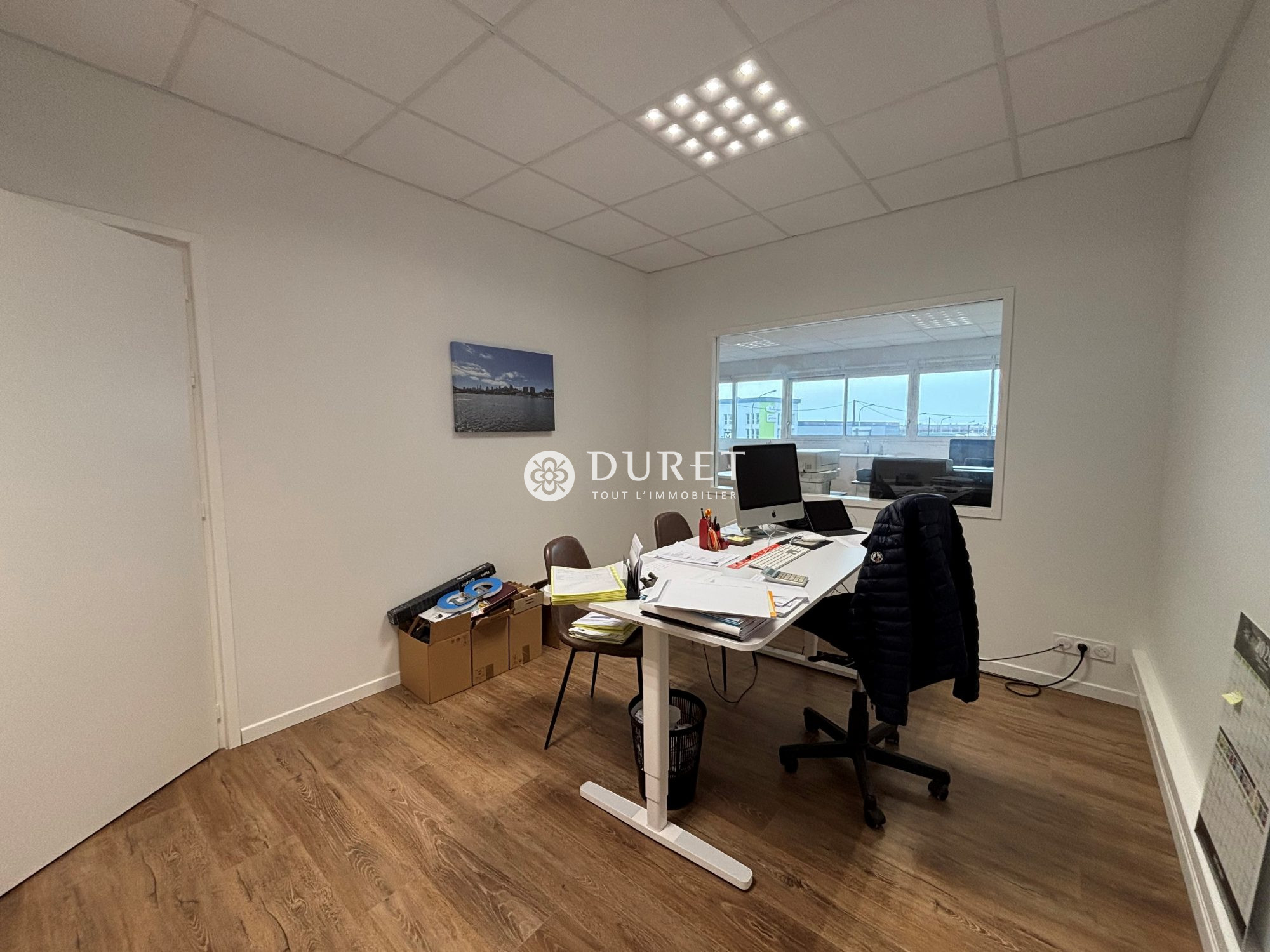 Louer Bureau Bureau, Saint-Gilles-Croix-de-Vie 70 m2 - LP3012-DURET