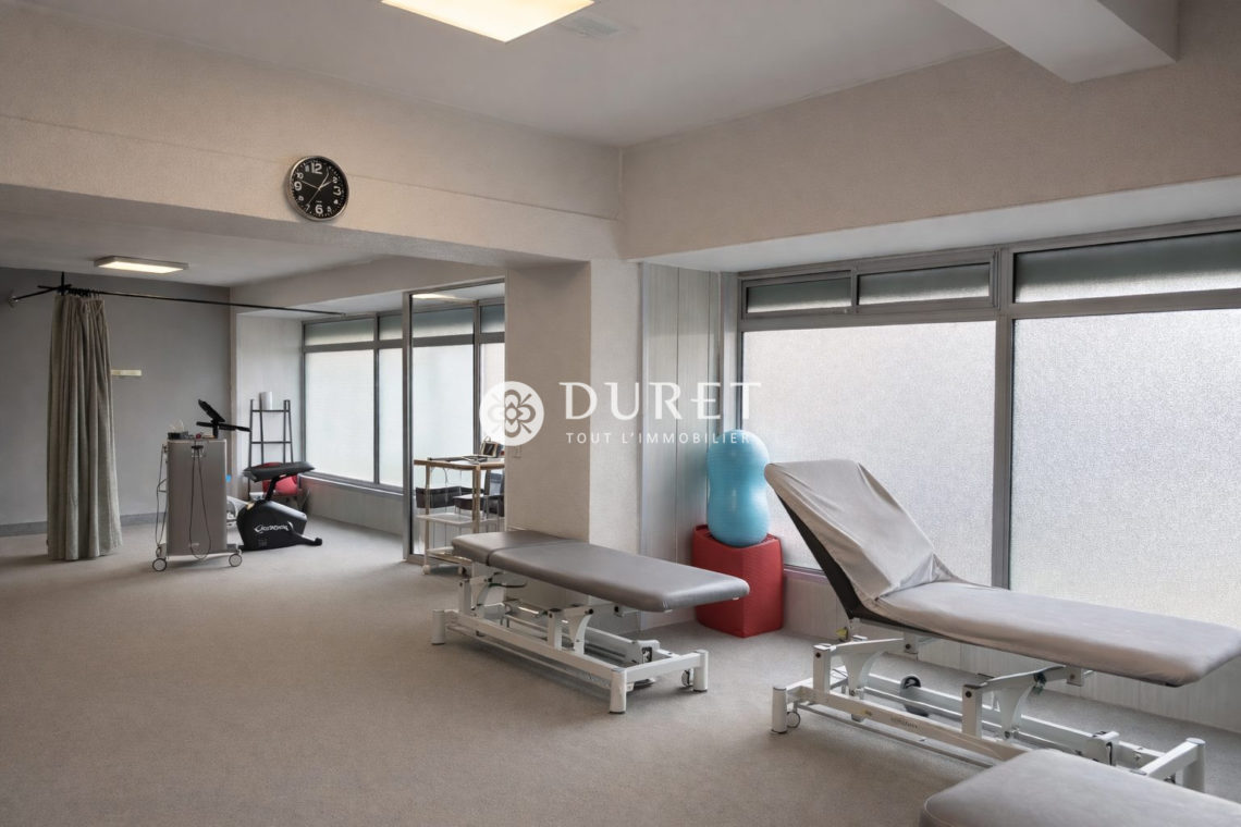 Louer Local commercial Local commercial, Montaigu-Vendée 130 m2 - LP2851-DURET