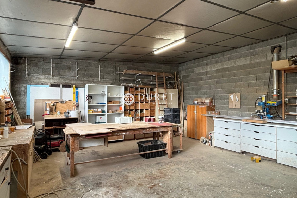 Acheter Local professionnel Local professionnel, Montaigu-Vendée 790 m2 - VP3023-DURET