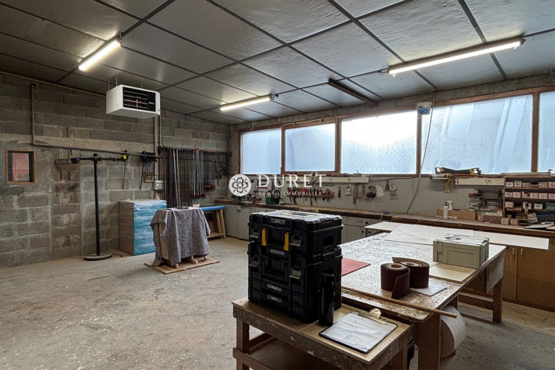 Acheter Local professionnel Local professionnel, Montaigu-Vendée 790 m2 - VP3023-DURET