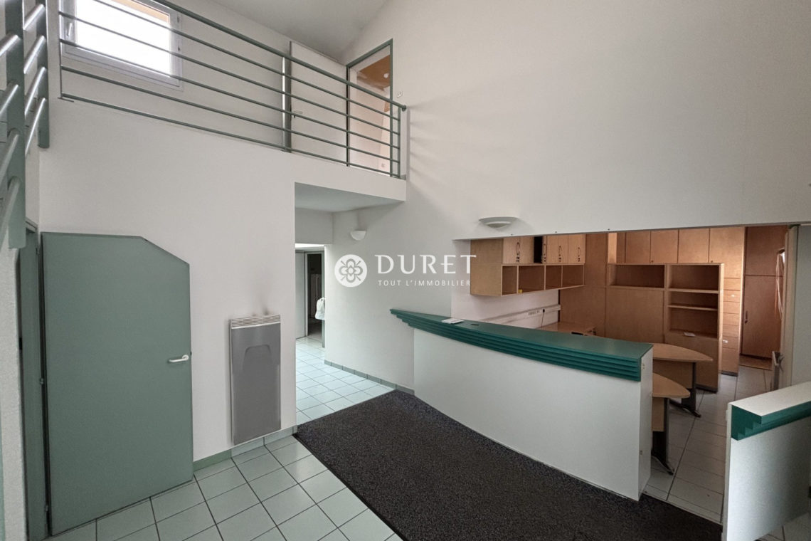 Acheter Bureau Bureau, La Roche-sur-Yon 234 m2 - VP3059-DURET