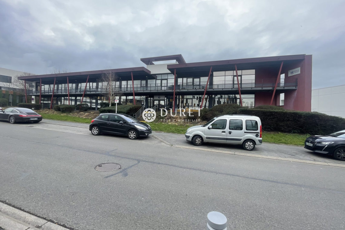 Louer Bureau Bureau, La Roche-sur-Yon 1244 m2 - LP2563-DURET