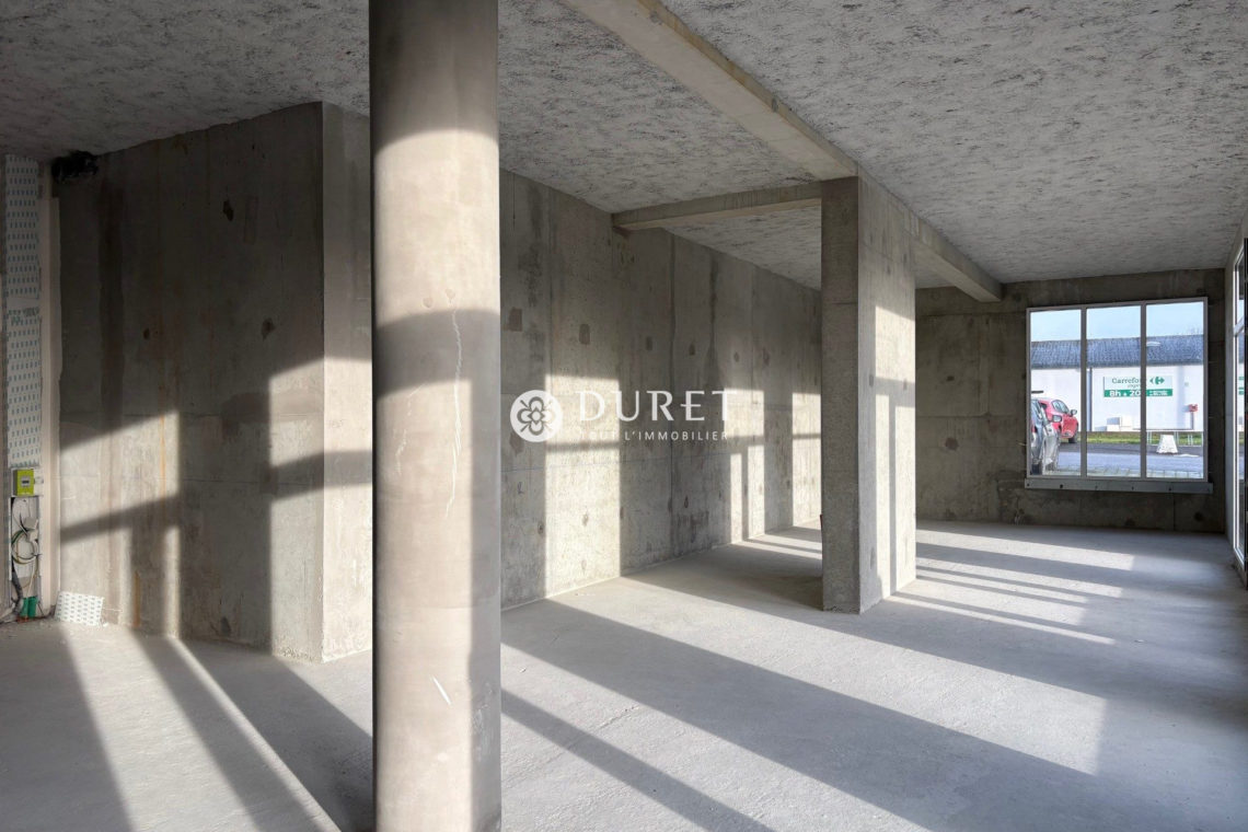 Louer Local commercial Local commercial, Saint-Philbert-de-Bouaine 103 m2 - LP2922-DURET