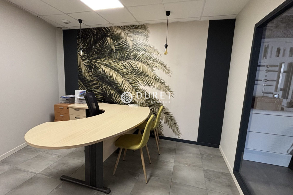 Louer Bureau Bureau, La Roche-sur-Yon 195 m2 - LP2936-DURET