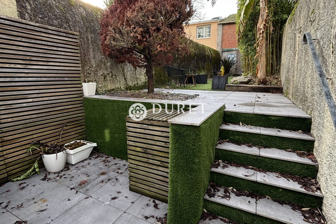 Louer Bureau Bureau, La Roche-sur-Yon 86 m2 - LP2899-DURET