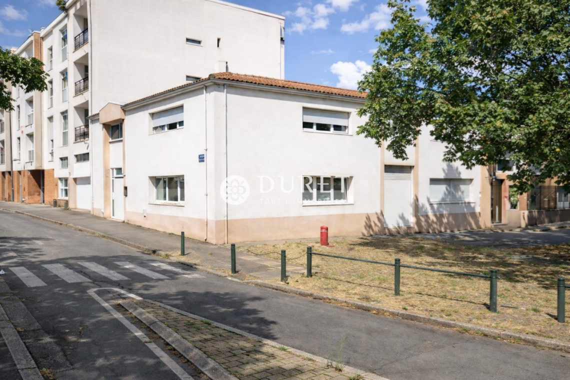 Acheter Bureau Bureau, La Roche-sur-Yon 234 m2 - VP3059-DURET
