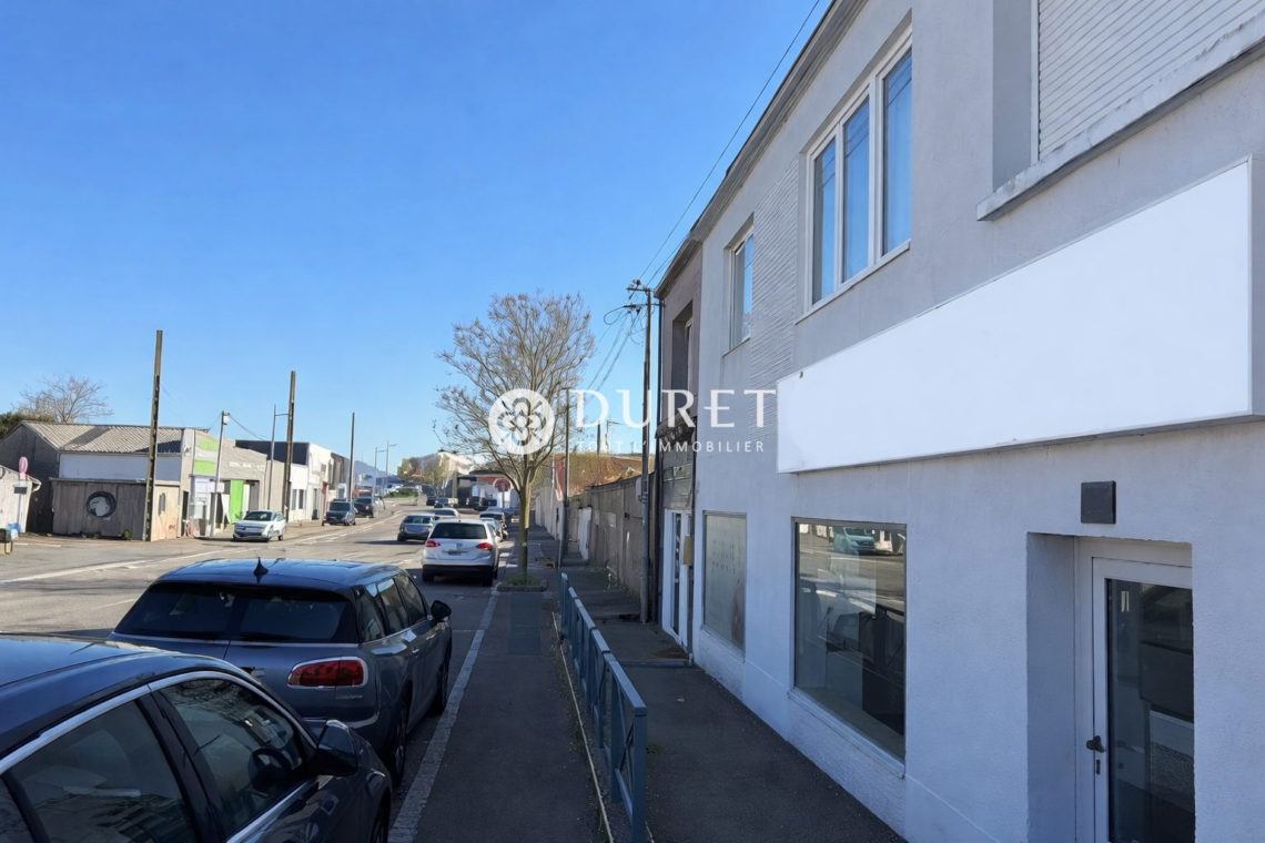 Louer Local commercial Local commercial, Les Sables-d&rsquo;Olonne 52 m2 - LP3074-DURET