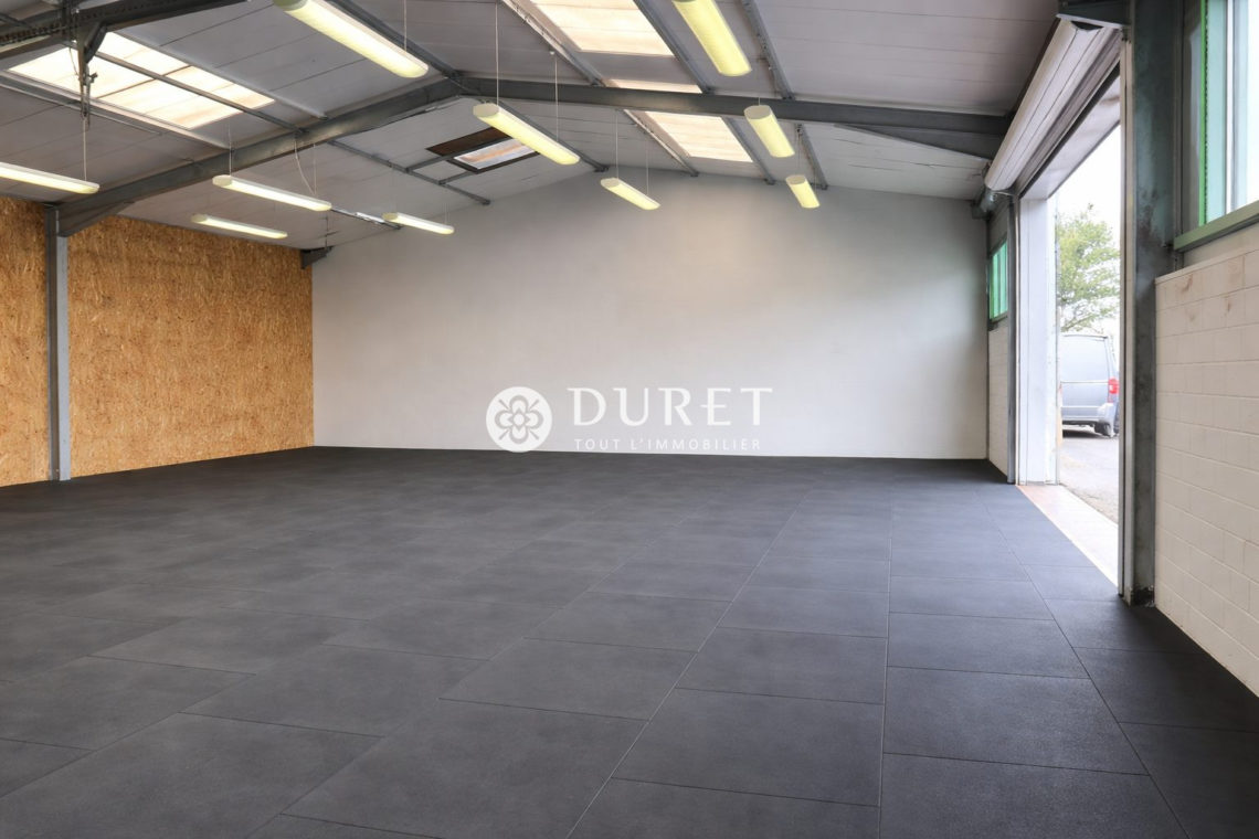 Louer Local professionnel Local professionnel, Les Sables-d&rsquo;Olonne 260 m2 - LP3049-DURET