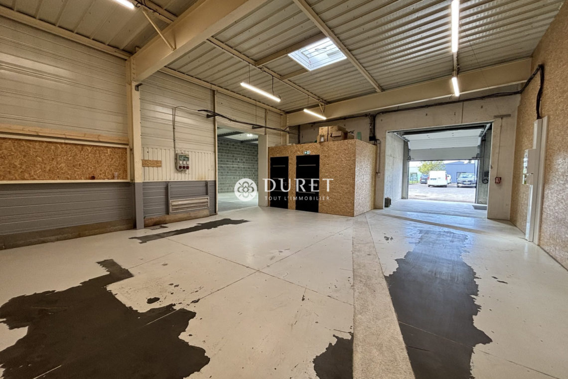 Louer Local professionnel Local professionnel, La Garnache 187 m2 - LP3100-DURET