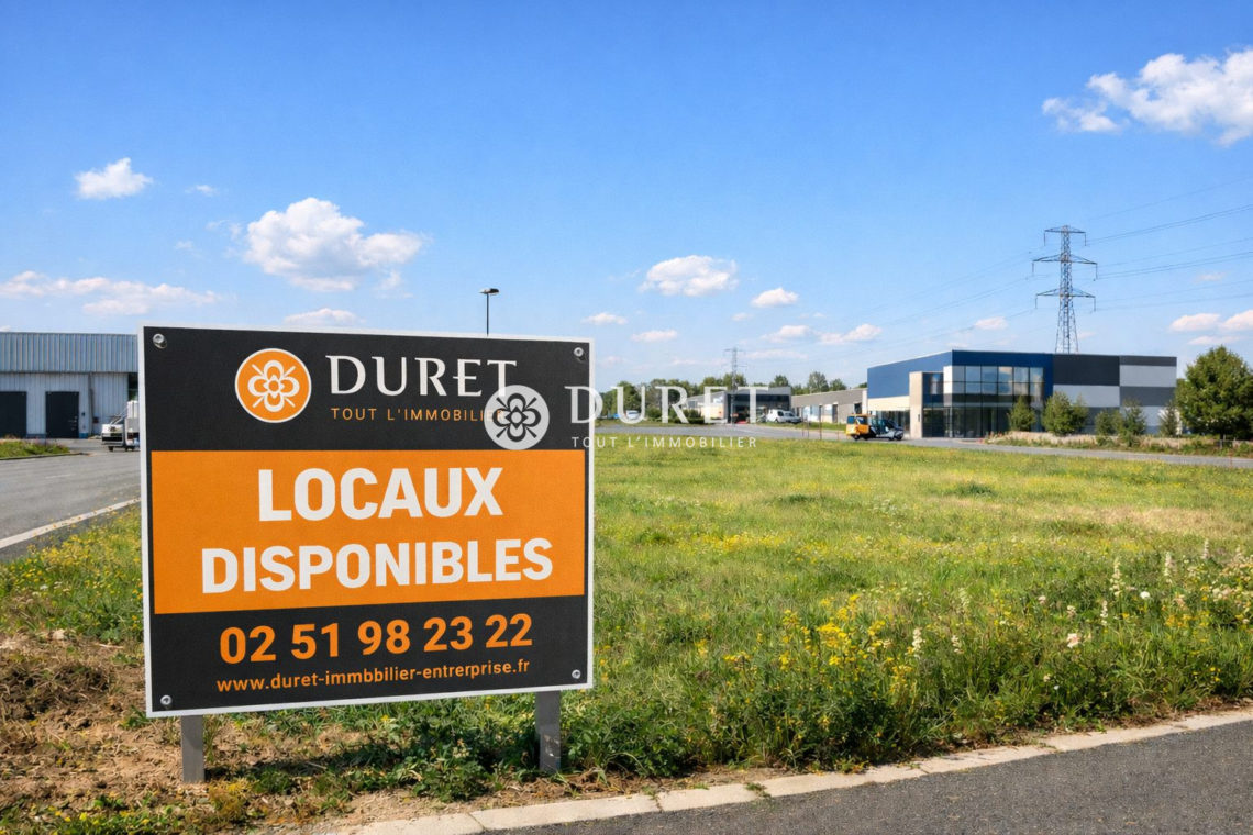 Acheter  , La Roche-sur-Yon 1050 m2 - VT1479-DURET