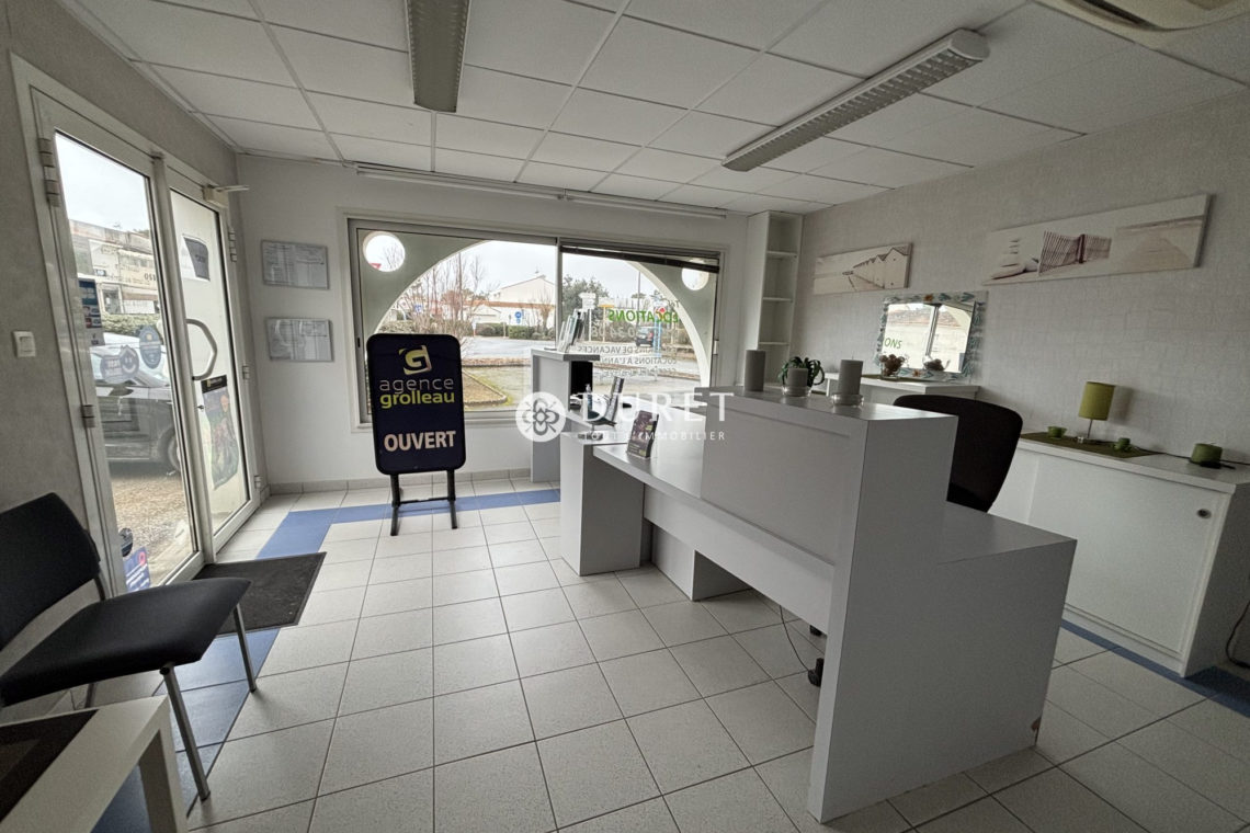 Louer Local commercial Local commercial, La Tranche-sur-Mer 120 m2 - LP3036-DURET