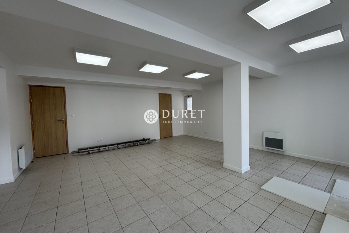 Louer Local commercial Local commercial, Montaigu-Vendée 66 m2 - LP3176-DURET