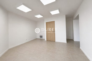 Local commercial, Montaigu-Vendée 66 m2
