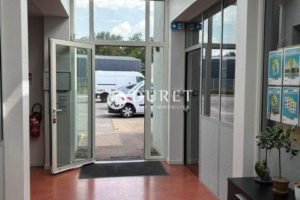 Local professionnel, La Roche-sur-Yon 500 m2