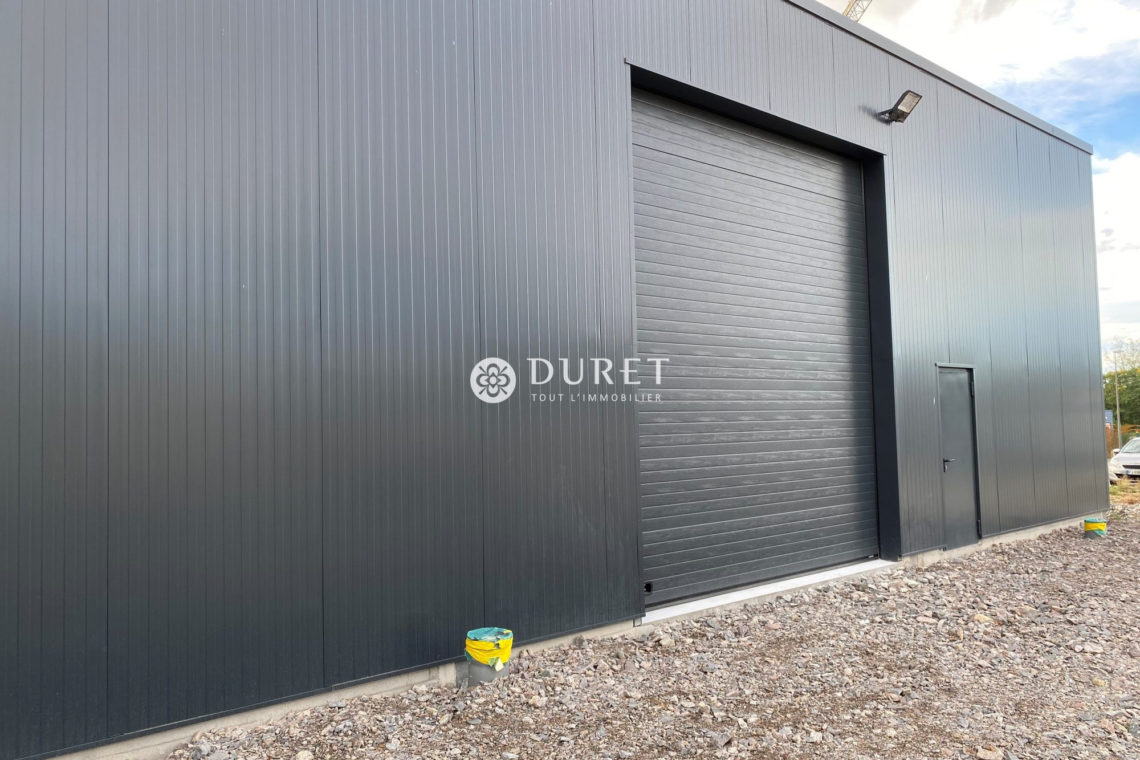 Louer Local professionnel Local professionnel, La Gaubretière 200 m2 - LP3113-DURET