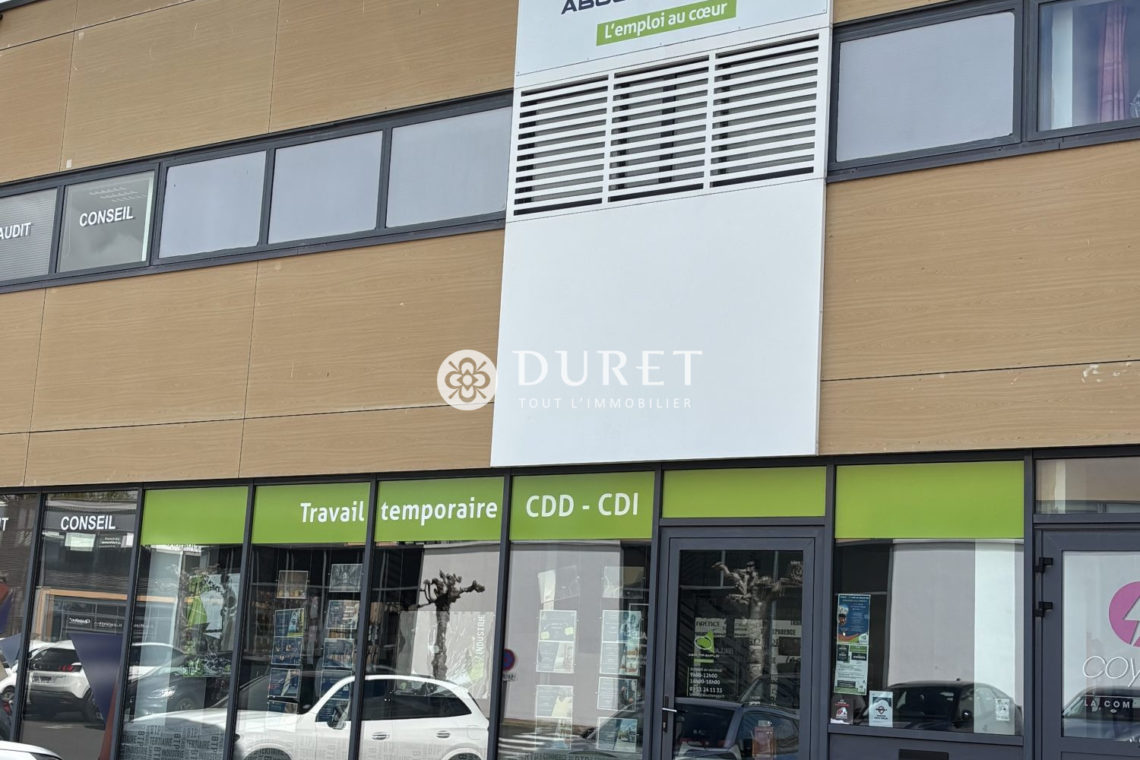 Louer Bureau Bureau, La Roche-sur-Yon 170 m2 - LP3132-DURET