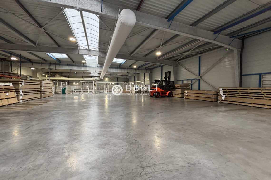 Acheter Local professionnel Local professionnel, Saint-Prouant 21058 m2 - VP3144-DURET