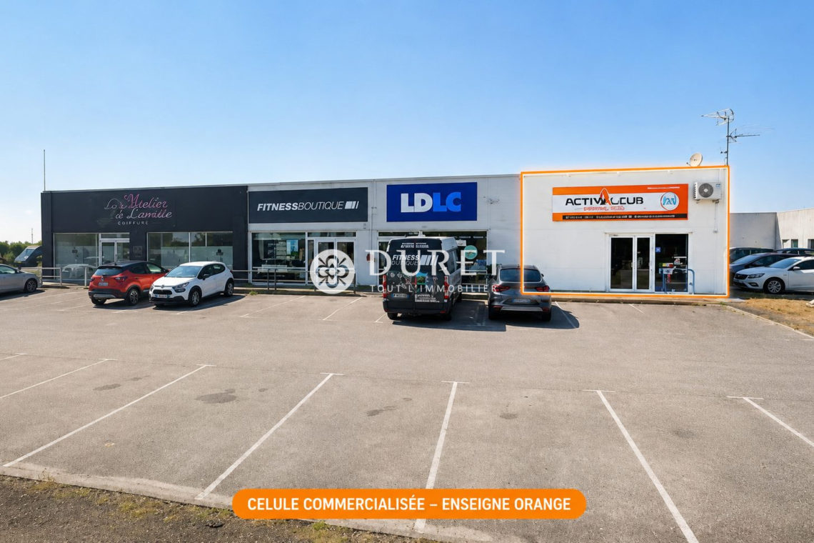 Louer Local commercial Local commercial, La Roche-sur-Yon 200 m2 - LP3060-DURET