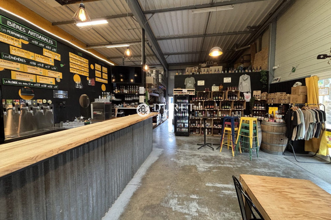 Louer Local professionnel Local professionnel, Clisson 200 m2 - LP3154-DURET