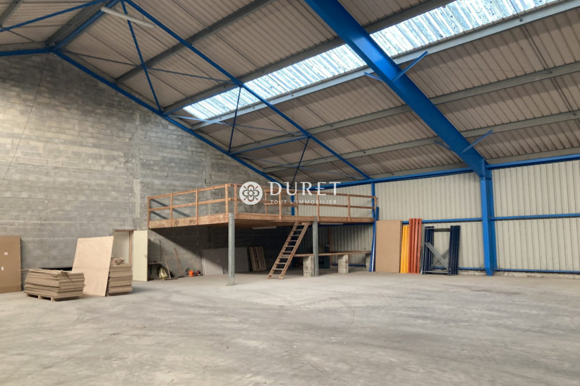 Louer Local industriel Local industriel, Saint-Jean-de-Monts 1350 m2 - LP3182-DURET