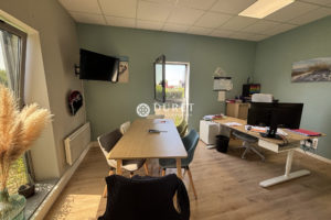Local professionnel, La Roche-sur-Yon 177 m2