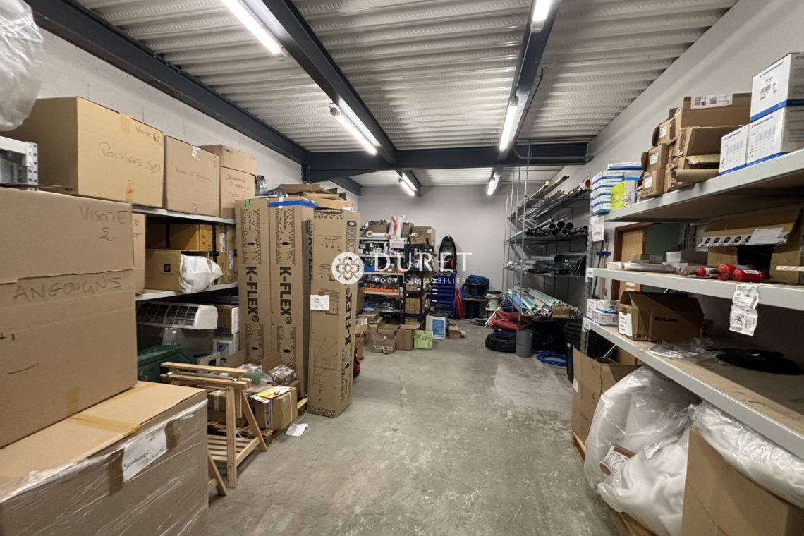 Louer Local professionnel Local professionnel, La Roche-sur-Yon 177 m2 - LP3192-DURET