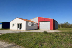 Local professionnel, La Garnache 286 m2