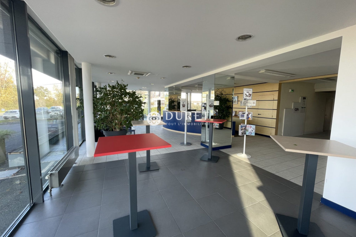 Acheter Bureau Bureau, Mouilleron-le-Captif 958 m2 - VP3216-DURET