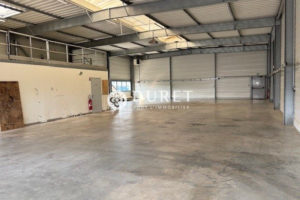 Local industriel, Les Achards 480 m2