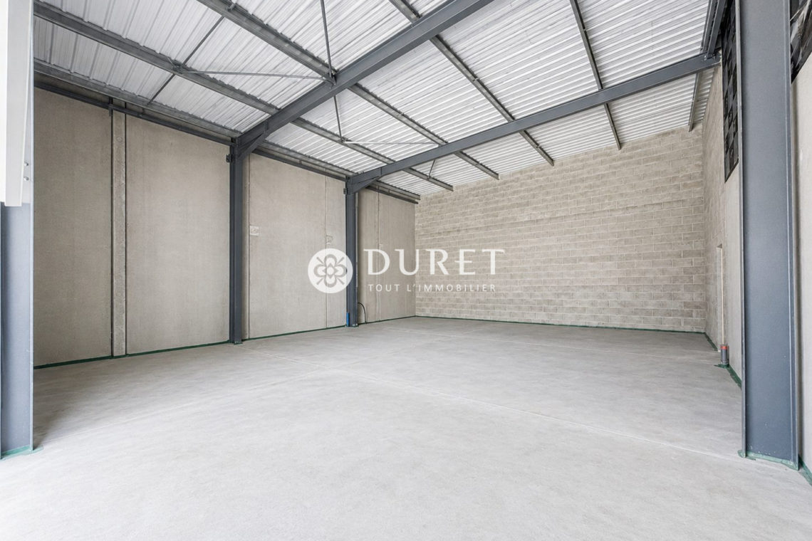 Louer Local commercial Local commercial, Montaigu-Vendée 270 m2 - LP2993-DURET