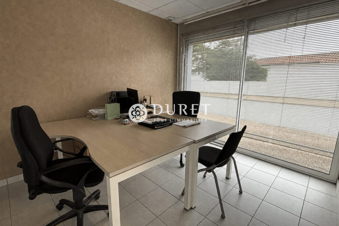 Louer Local commercial Local commercial, La Tranche-sur-Mer 120 m2 - LP3036-DURET